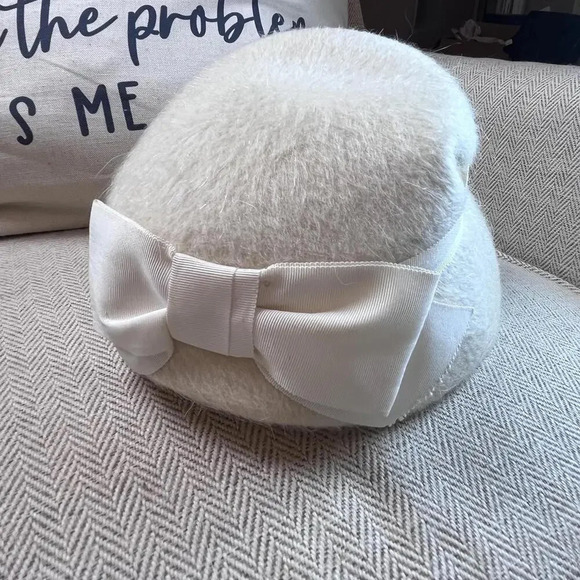 Neumann Englander Snowdrop Women’s Vintage White Hat  from the 1960s.‎ - Picture 2 of 9